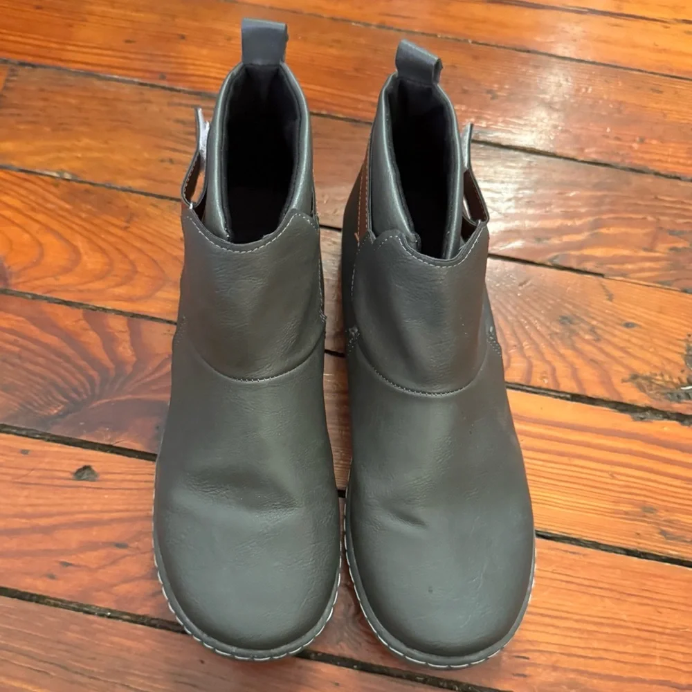 Unbranded Gray Ankle Boots Hook & loop Size 6 Women's Booties Comfort Flats - Picture 10 of 11